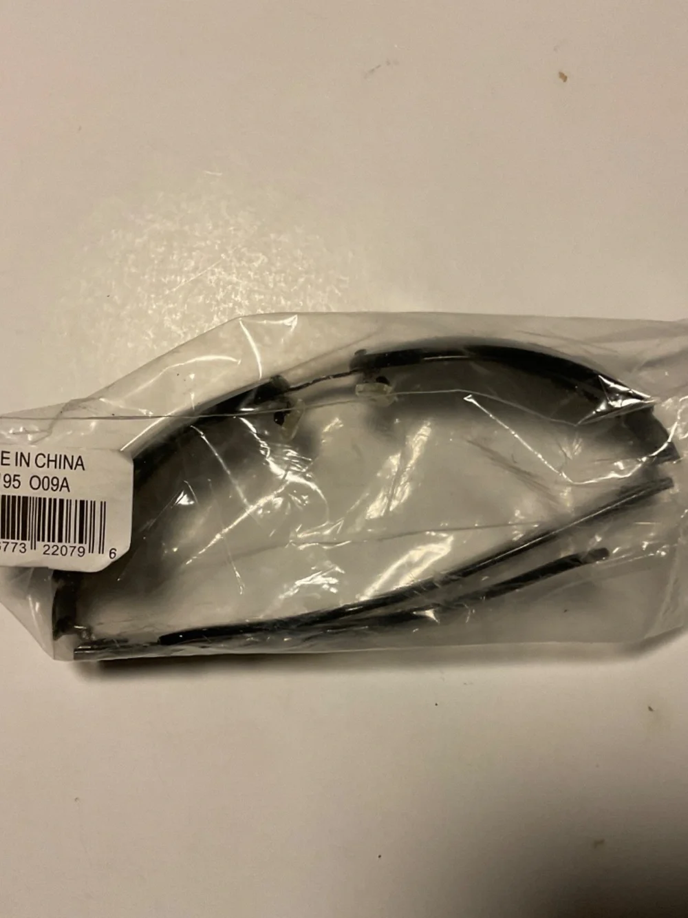 Kenneth Cole reaction sunglasses